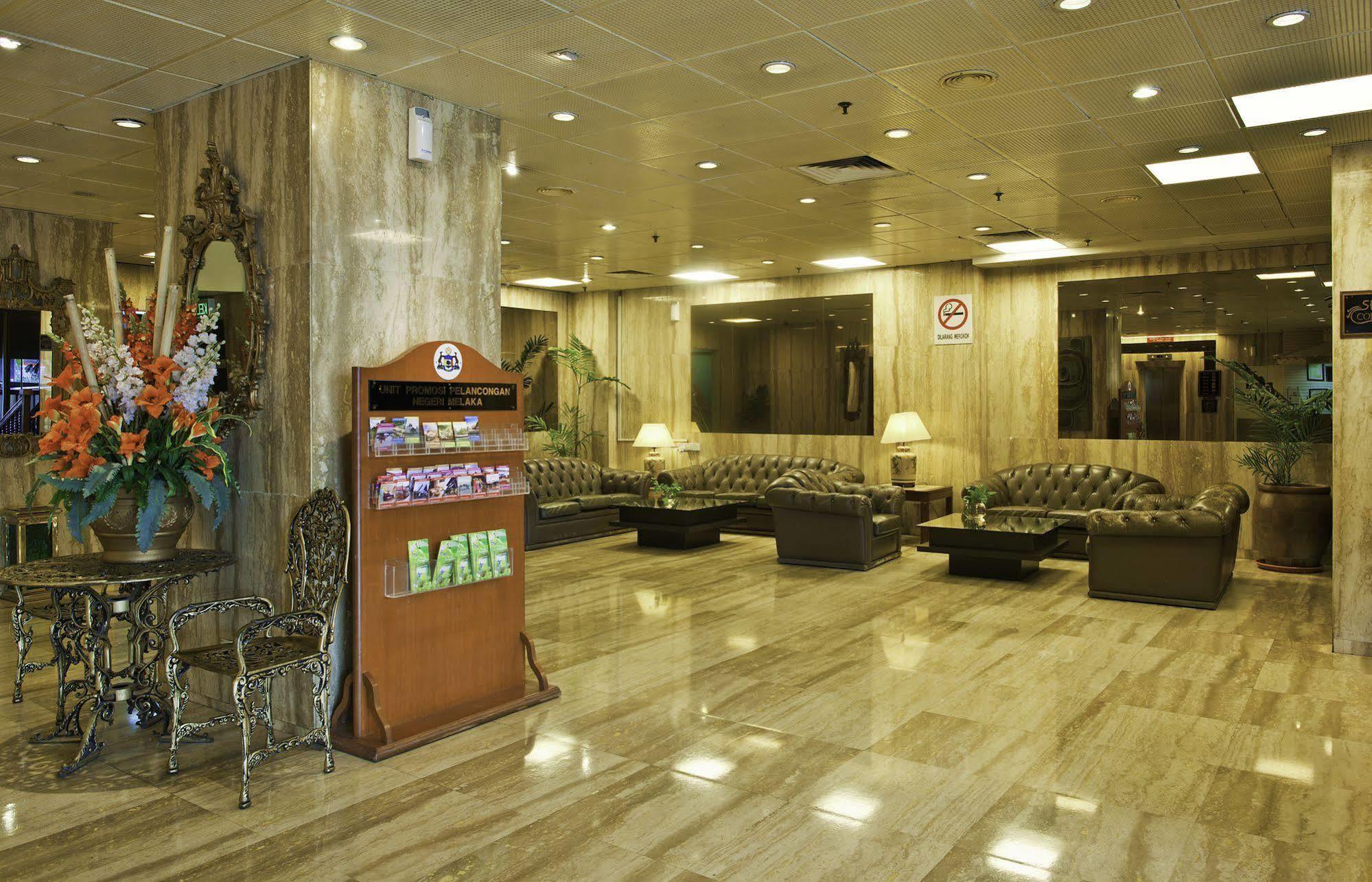 The Emperor Hotel Малакка Экстерьер фото