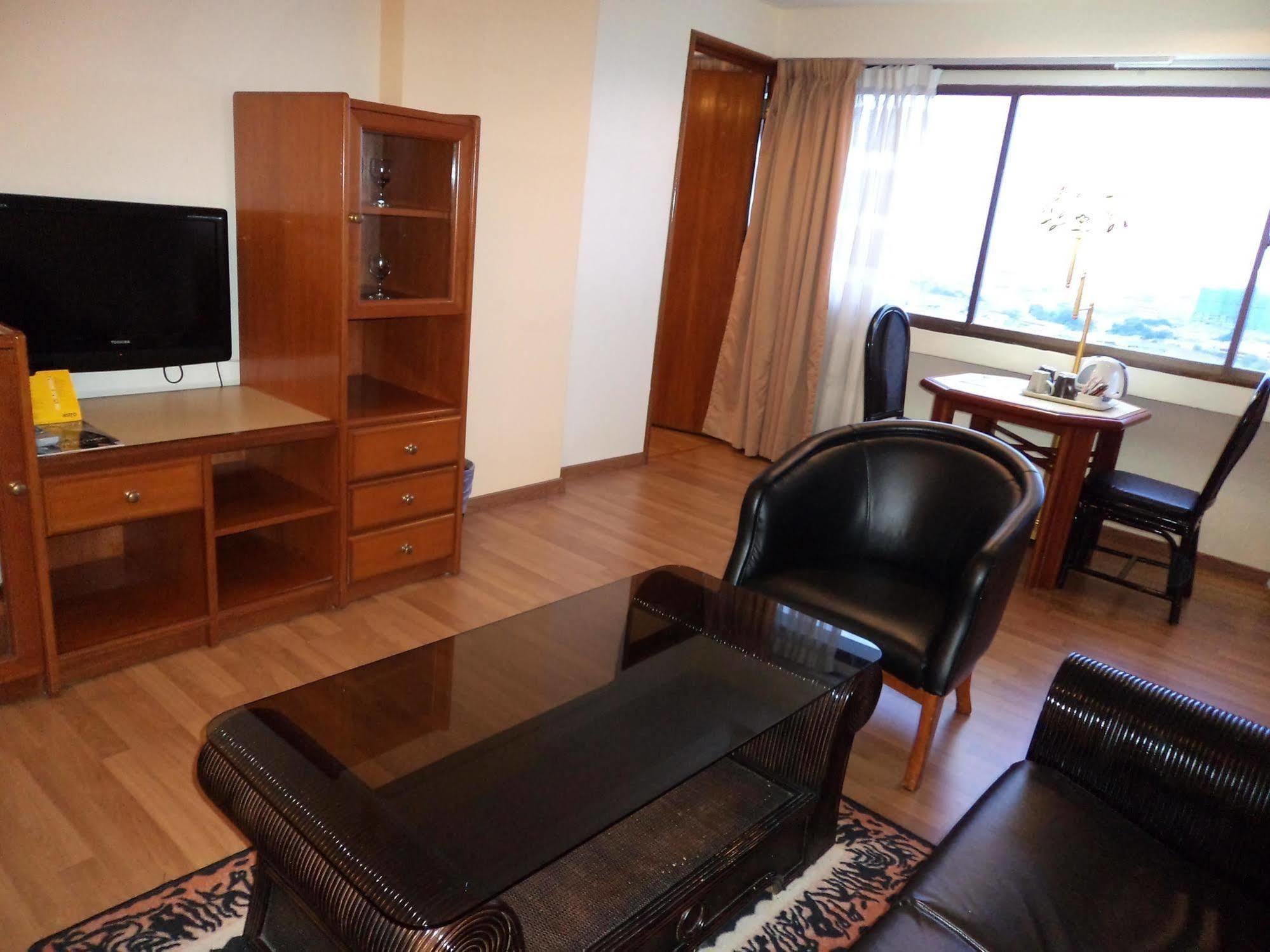 The Emperor Hotel Малакка Экстерьер фото